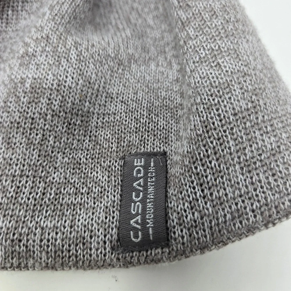 Cascade Mountain Tech Grey Knit‎ Beanie Hat One Size Fits All Merino Wool Blend